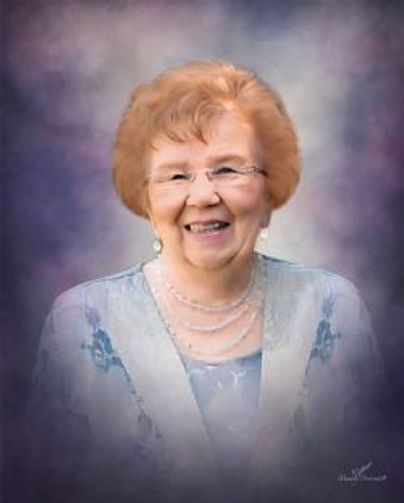 Elaine Grams
