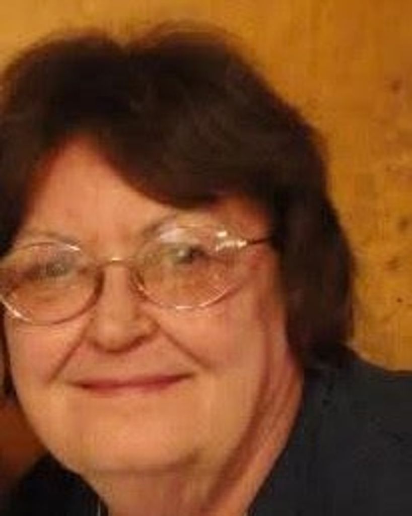 Deborah Kay Briggs English Profile Photo