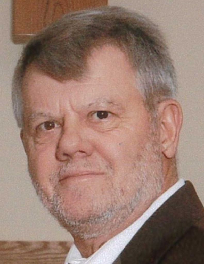 Raymond Curry