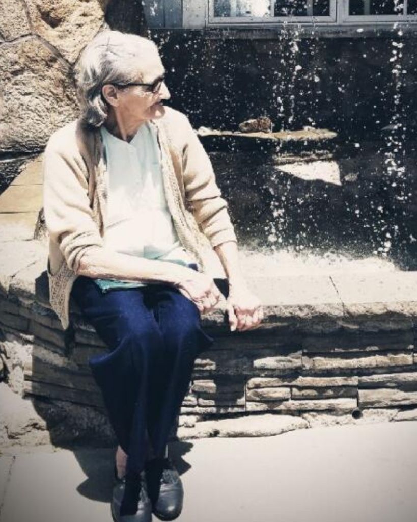Patricia Fay Rhodes
