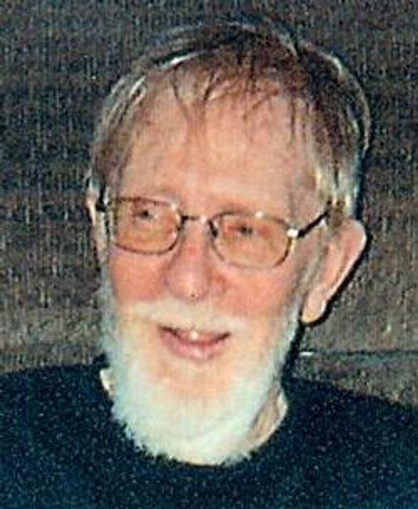 Daniel S Nash