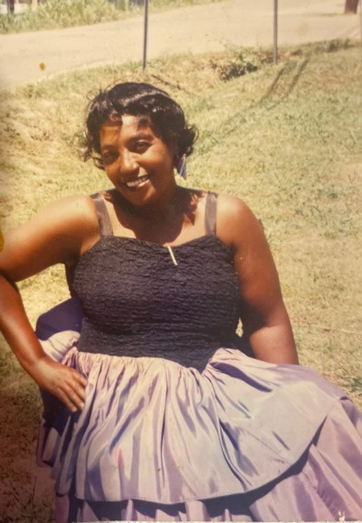 Martha Robinson Profile Photo