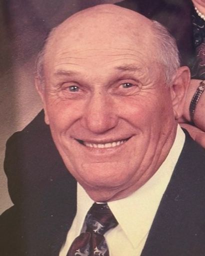 Vencil Lee Burnett's obituary image