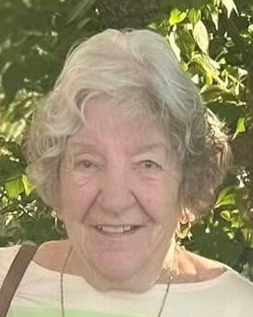 Eileen Joan Plante Profile Photo