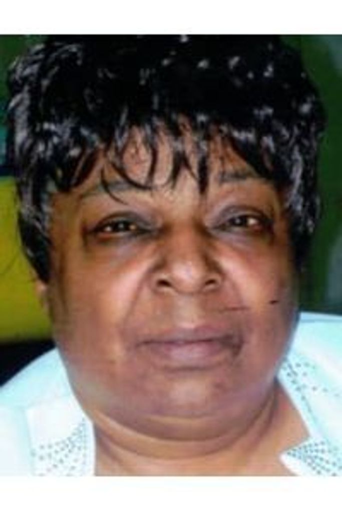 Evelynne Burns Profile Photo