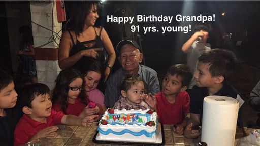 Salomon Cisneros photo gallery thumbnail 67 of 87