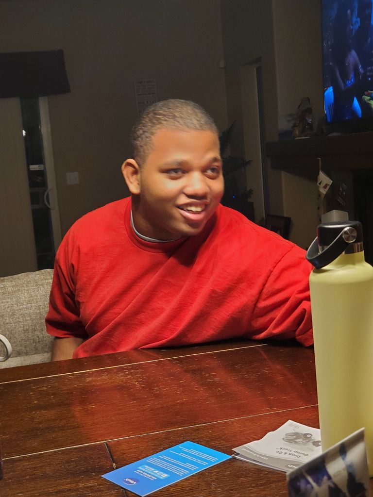 Mr. Keyshaun E. Charles Profile Photo