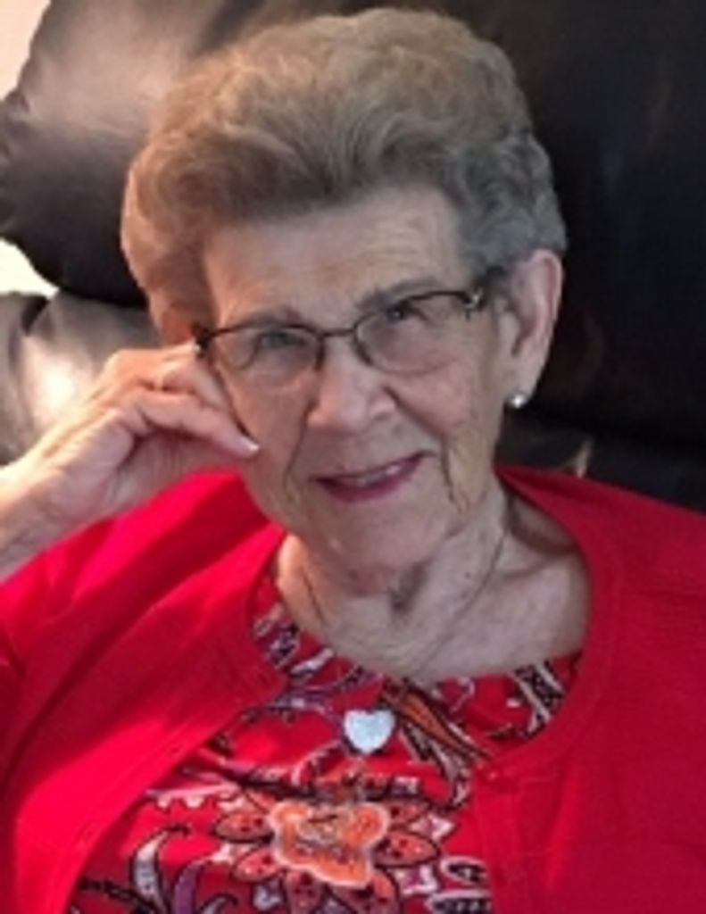 Lois Thomas