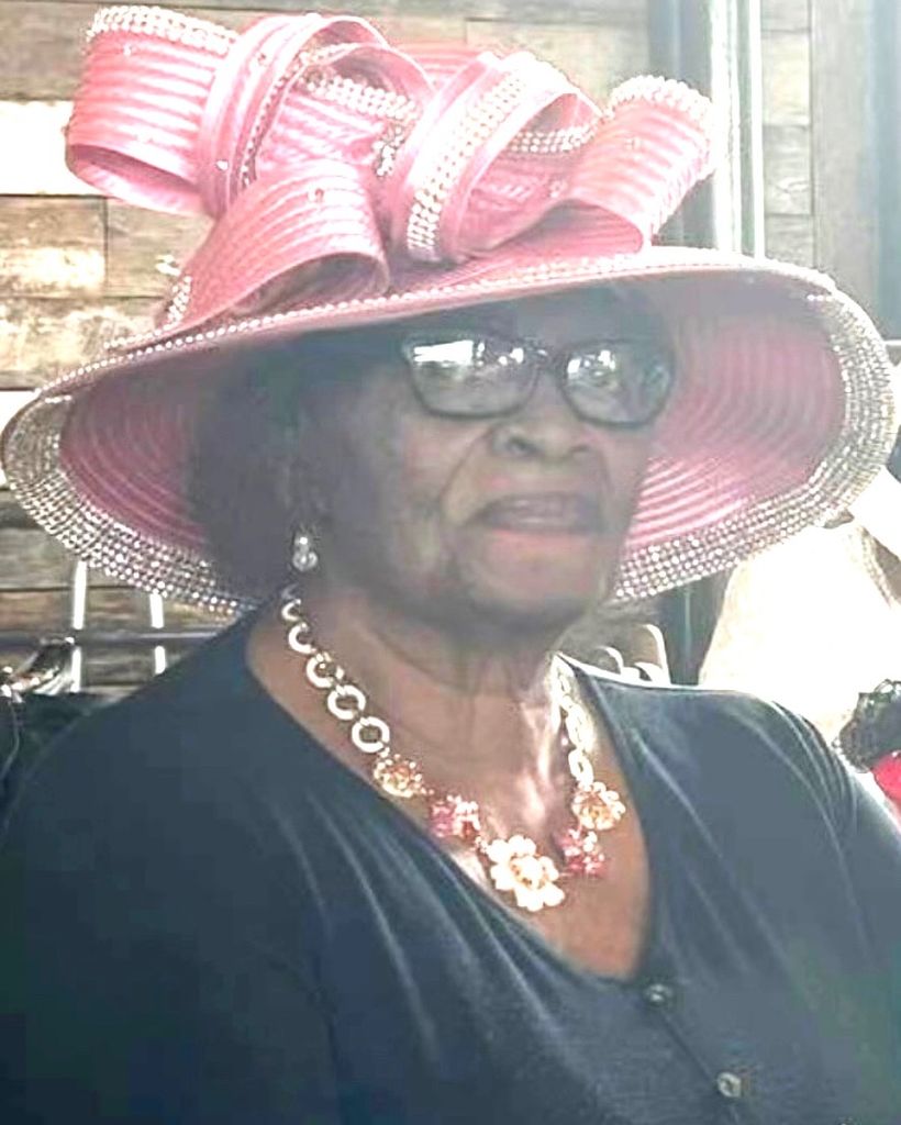 LUE CALAHAN Profile Photo