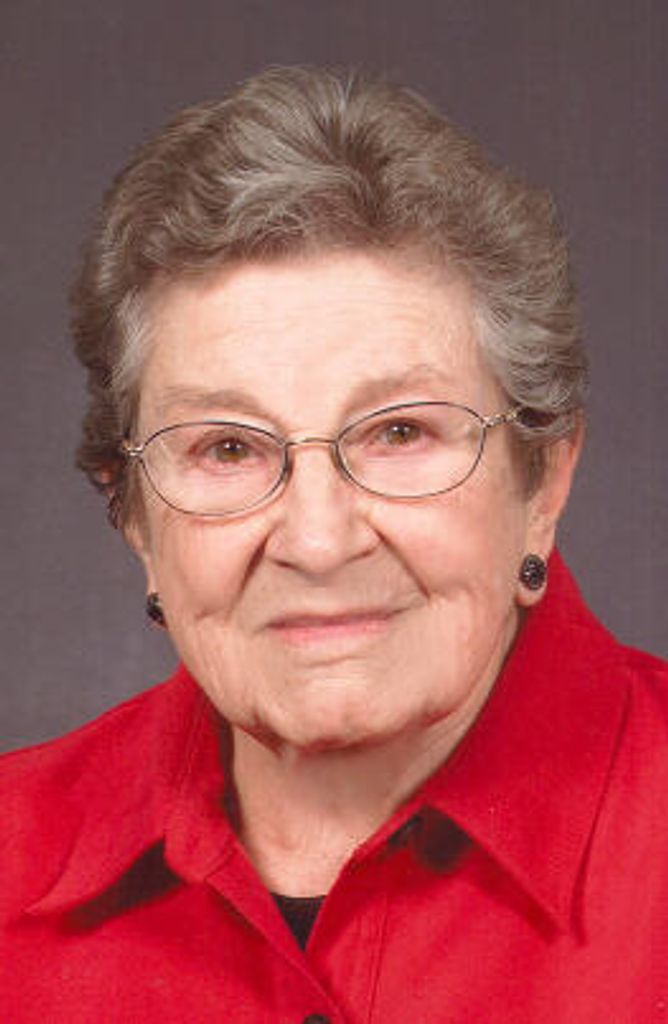 Alvera  Raab