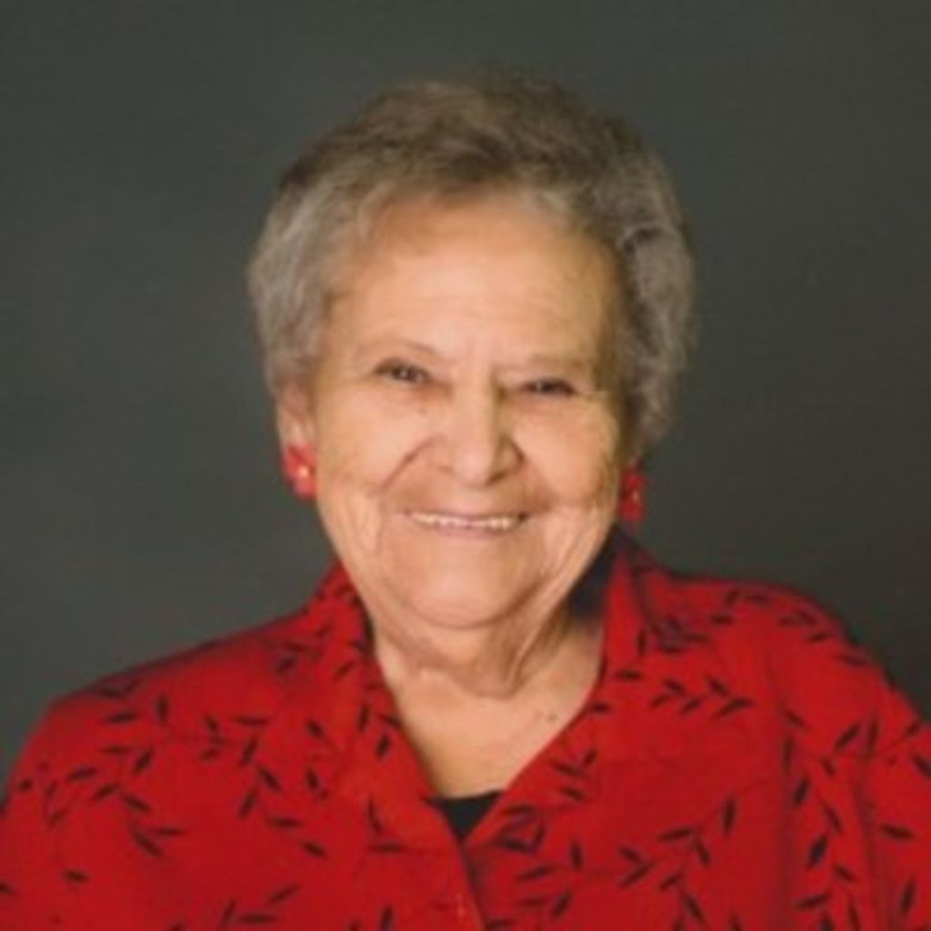 Consuelo Paula Loa