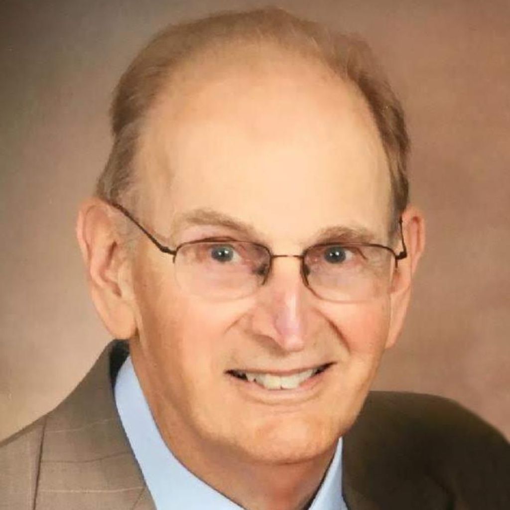 Richard Henry "Dick" Gleich Profile Photo