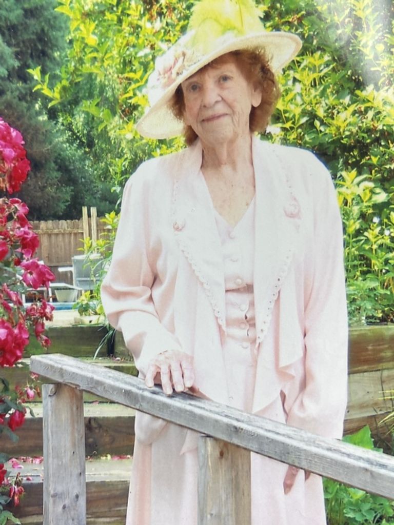 Hannah Louise (Frownfelter)  Bangert