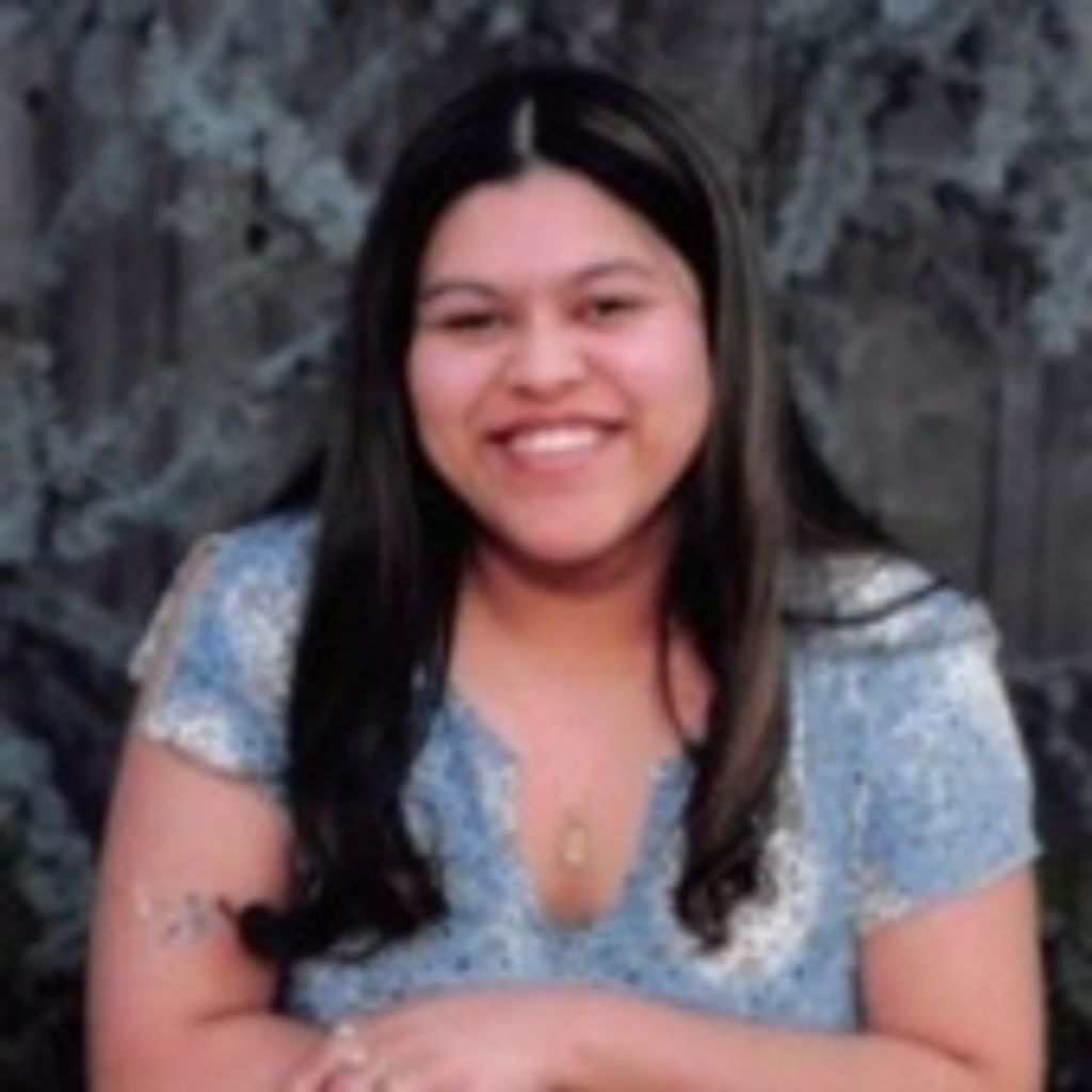 Vanessa Mendoza- Sierra Profile Photo