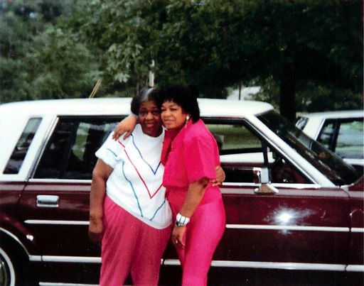 Earline Wilson photo gallery thumbnail 50 of 85