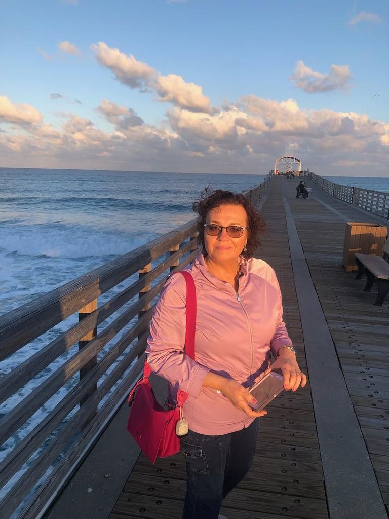 Lucia Slutzkin Profile Photo
