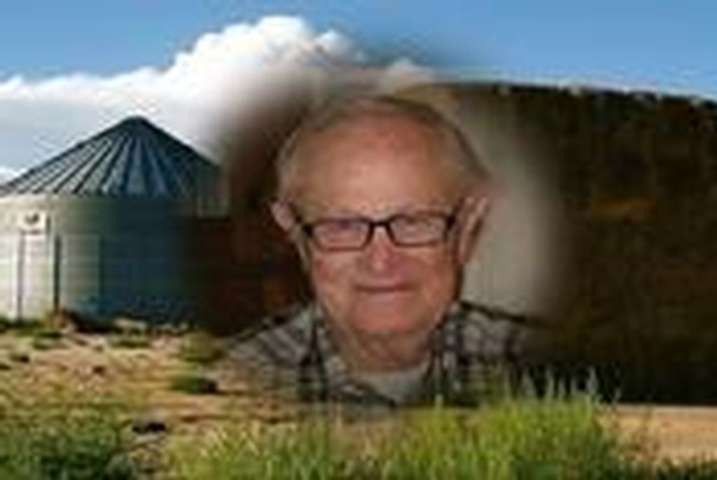 Arnold "Arn" Fred Christensen