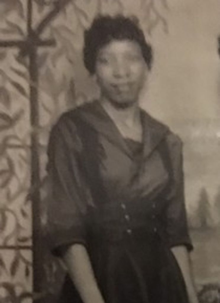 Edna (Rowe)  Newell Profile Photo