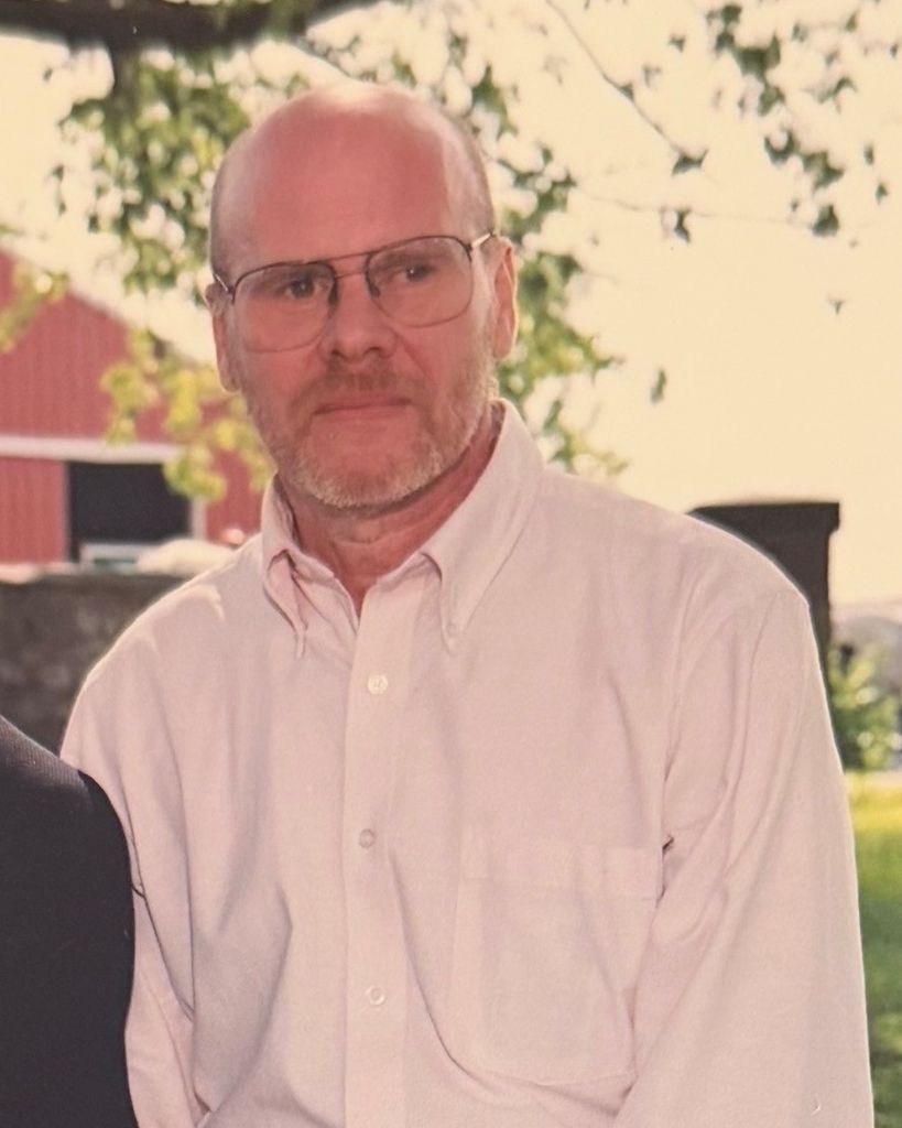 Richard E. Kelly