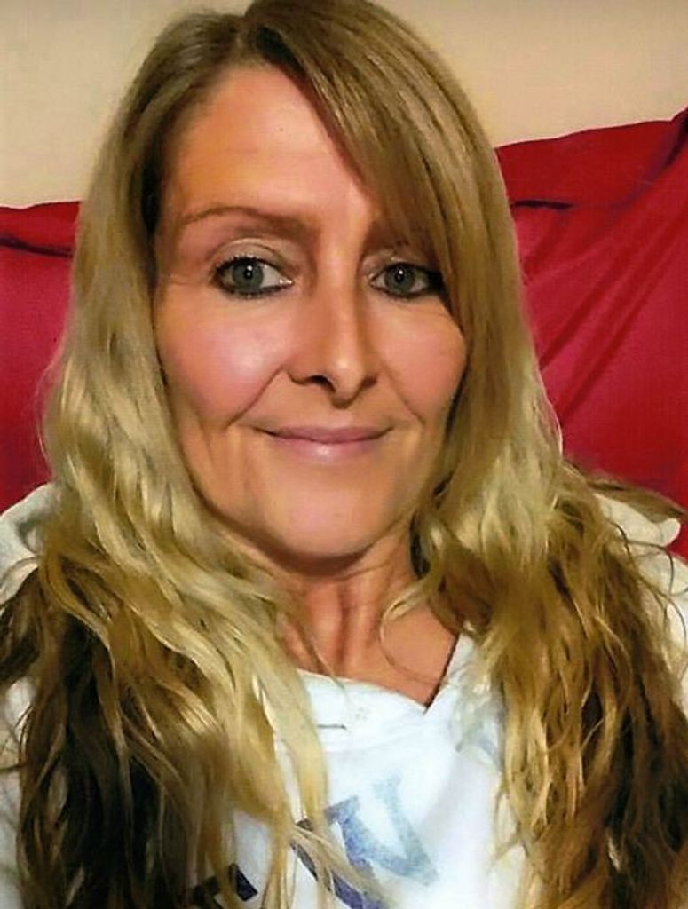 Deanna "Robbins" Cook Profile Photo