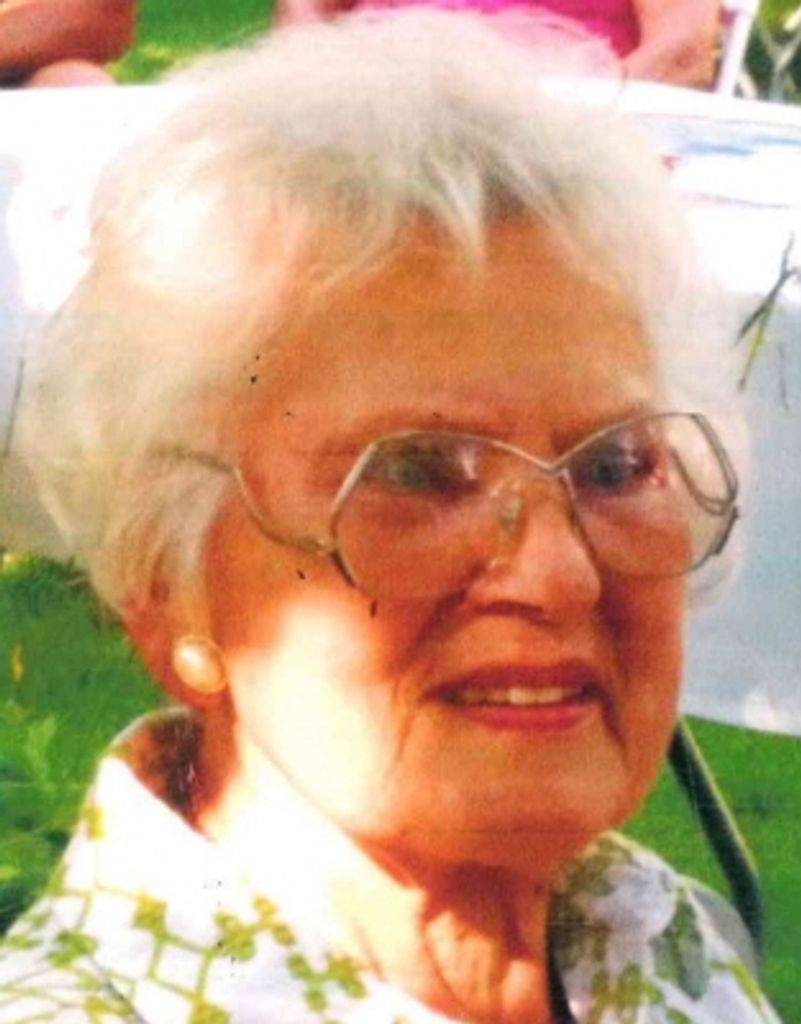 Esther T Nelson