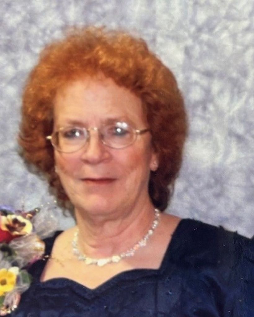Linda Lee Miller Profile Photo