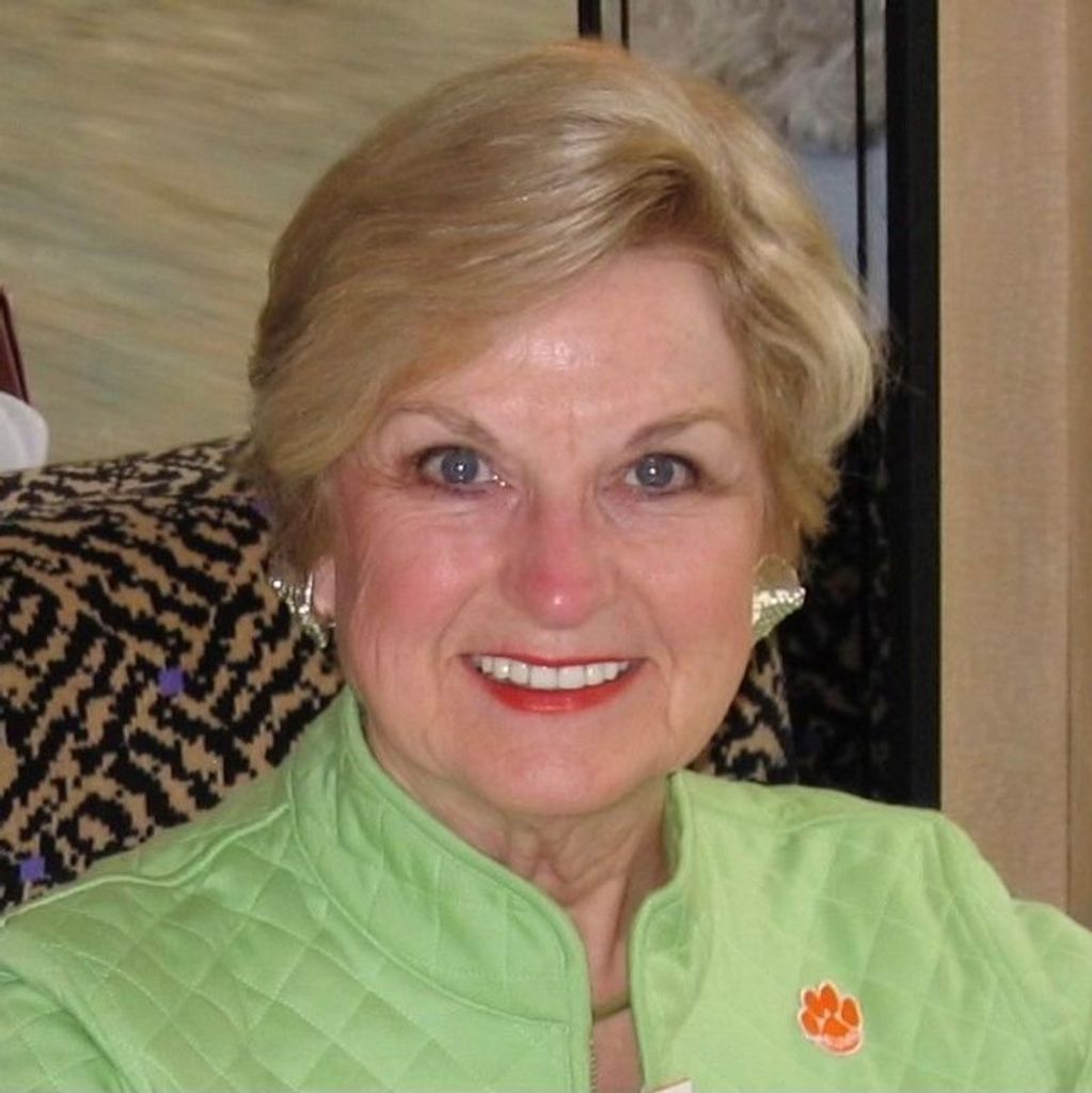 Molly G. Hampton Profile Photo