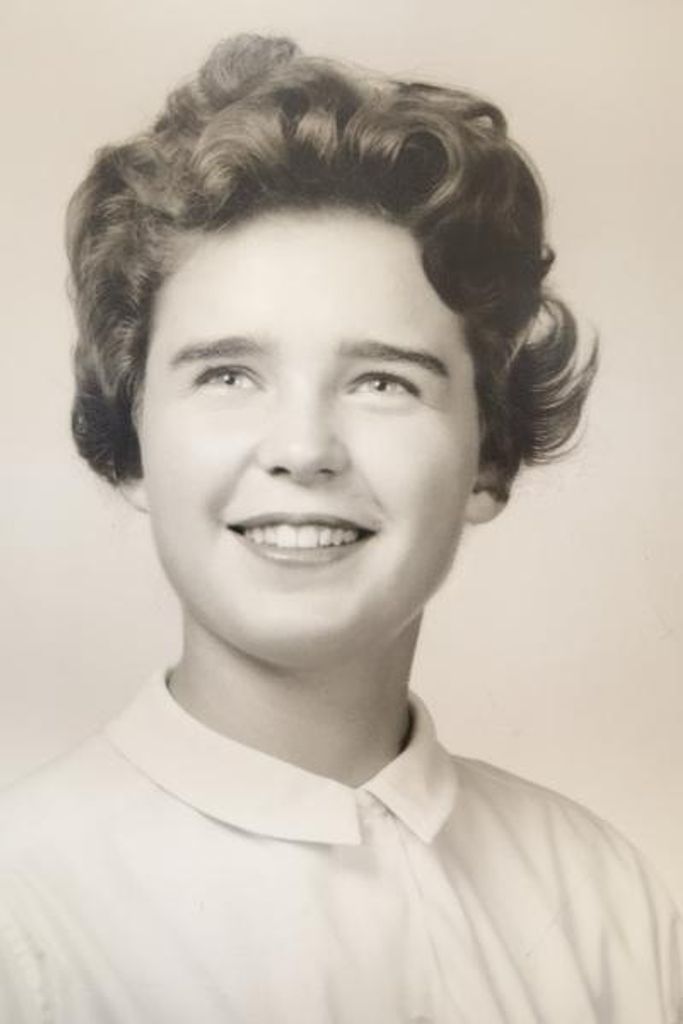 Sandra Larrea Cook Profile Photo