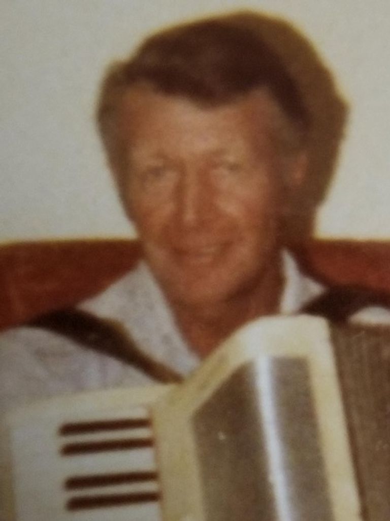 Lowell Prestegord
