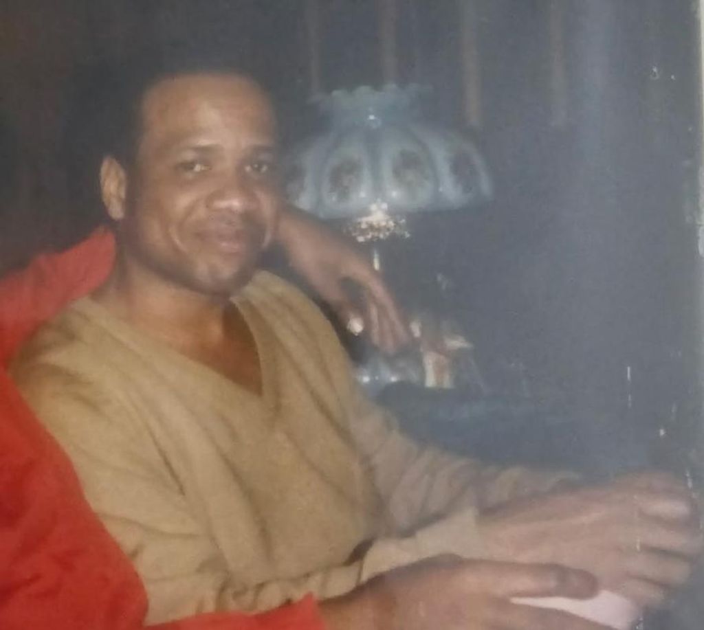 Dwight Roach Profile Photo