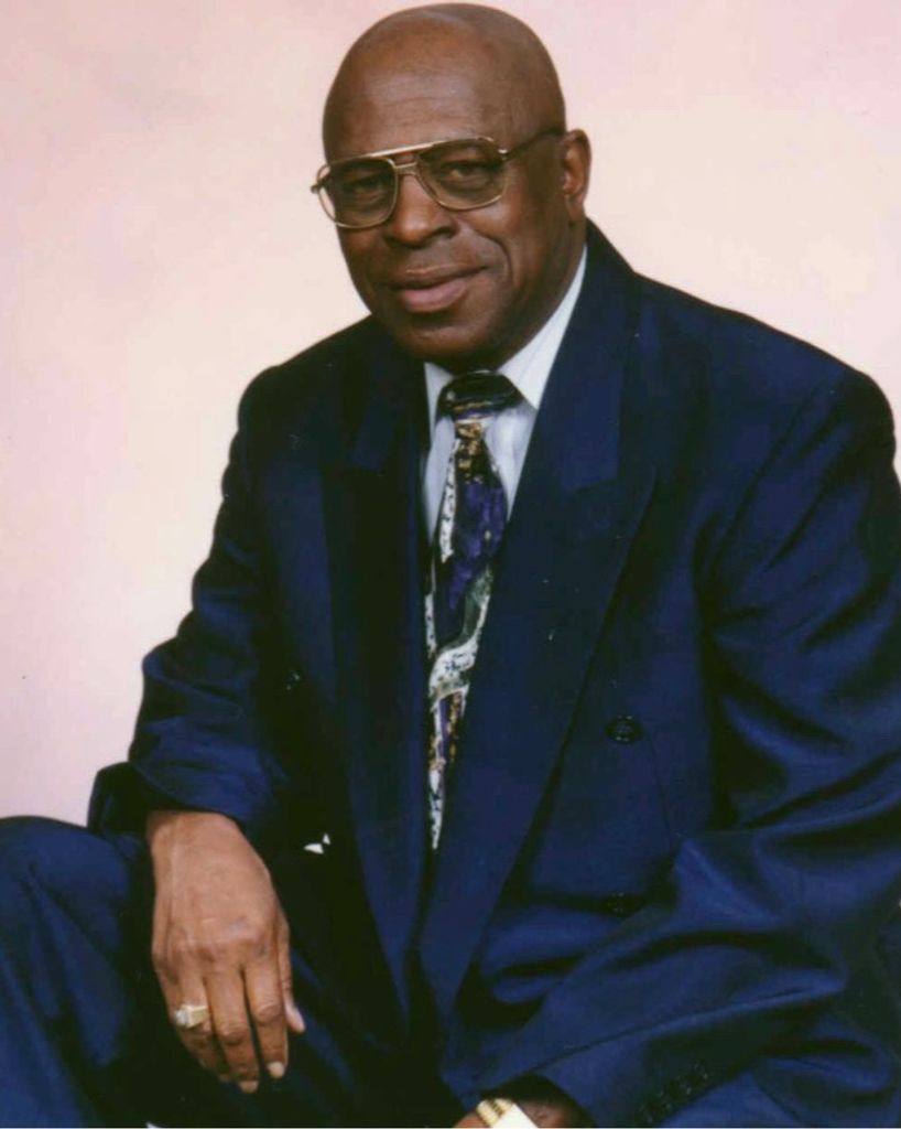 Rev. BILLY MUCKER