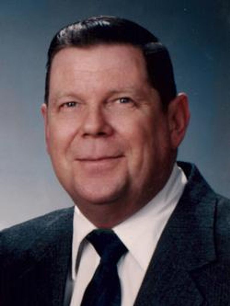 Roger L Vollertsen