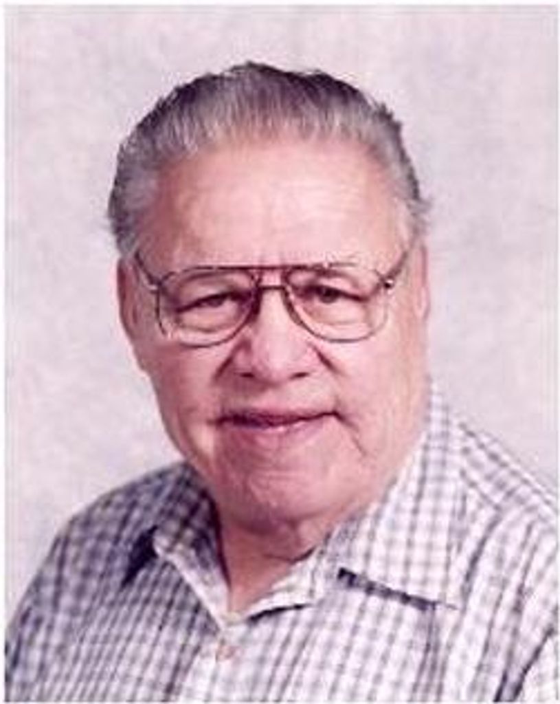 Maynard Gilbert Quaderer Profile Photo