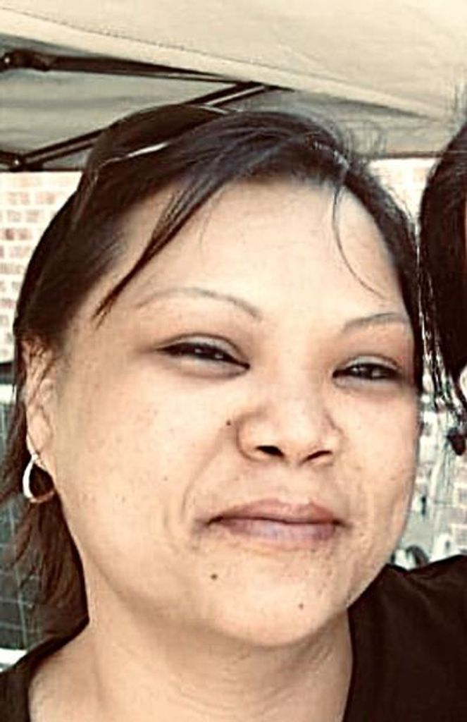 Gina San Nicolas Profile Photo