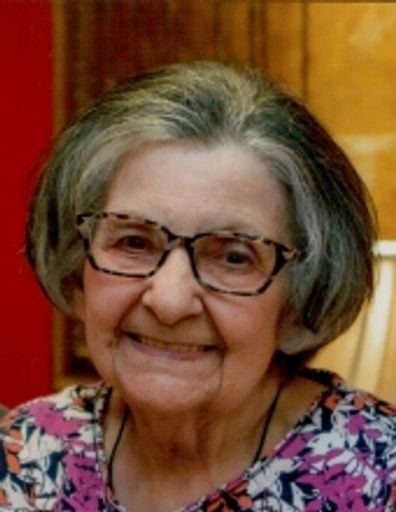 Esther  Elaine Likes Profile Photo