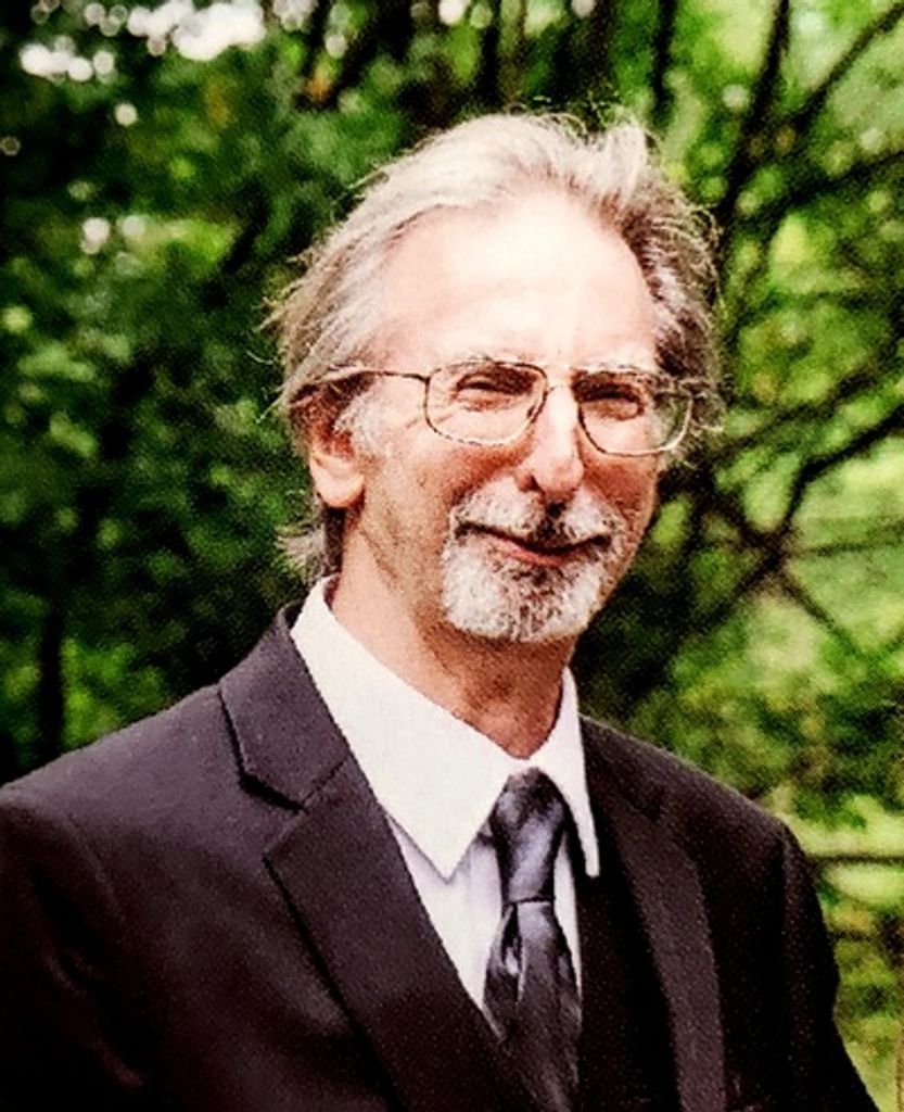 Brett Rising Profile Photo