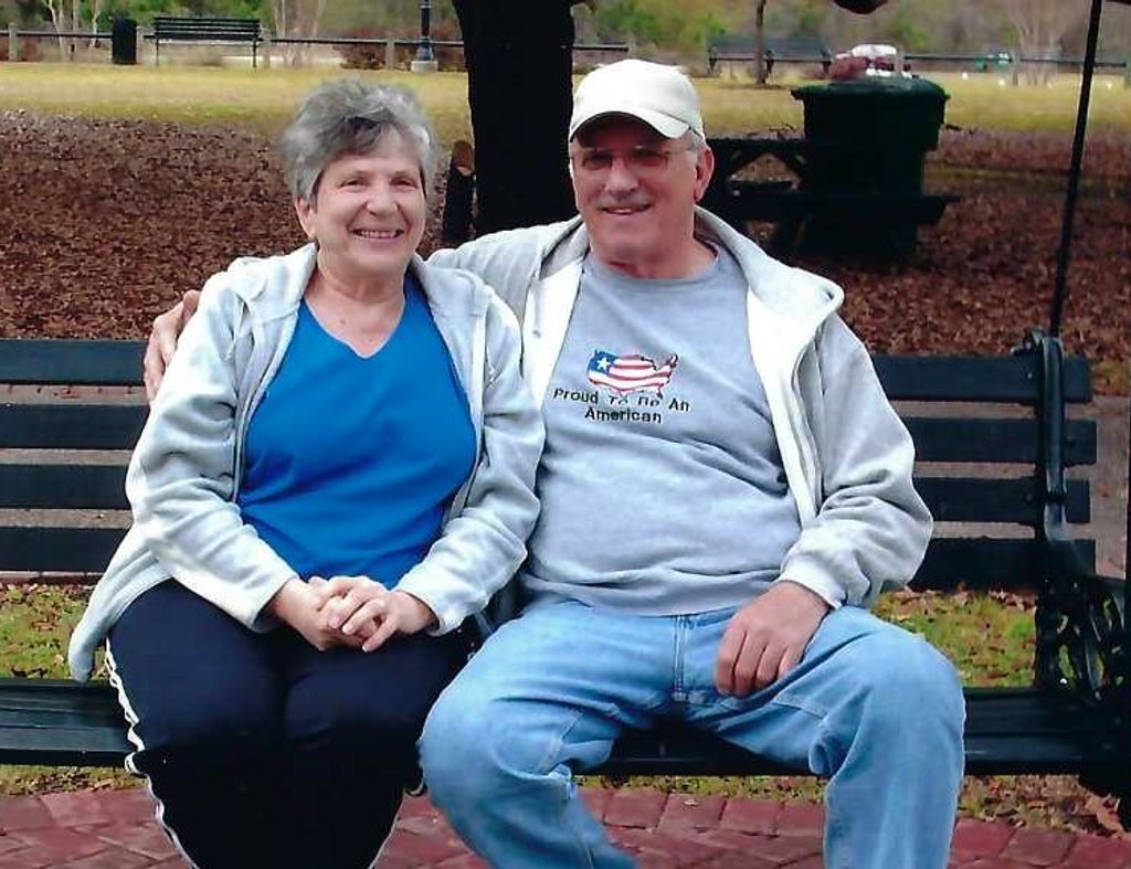 Mary V. (Gretz)  Savarino