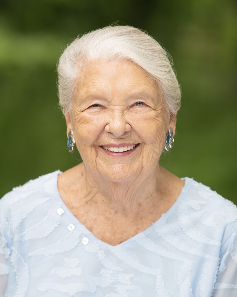 Suzanne "Sue" Mae Felker Profile Photo