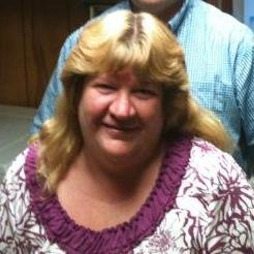 Julie  E. Snider-Dumas Profile Photo