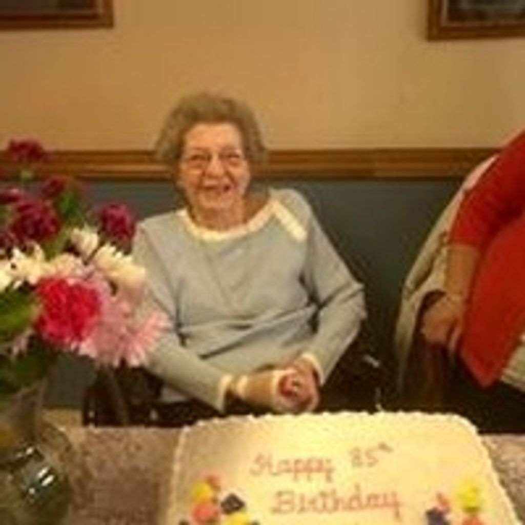 Betty J Andersen
