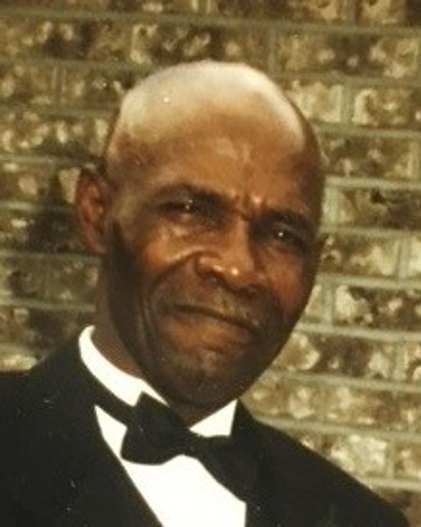 James Lester Lloyd Profile Photo