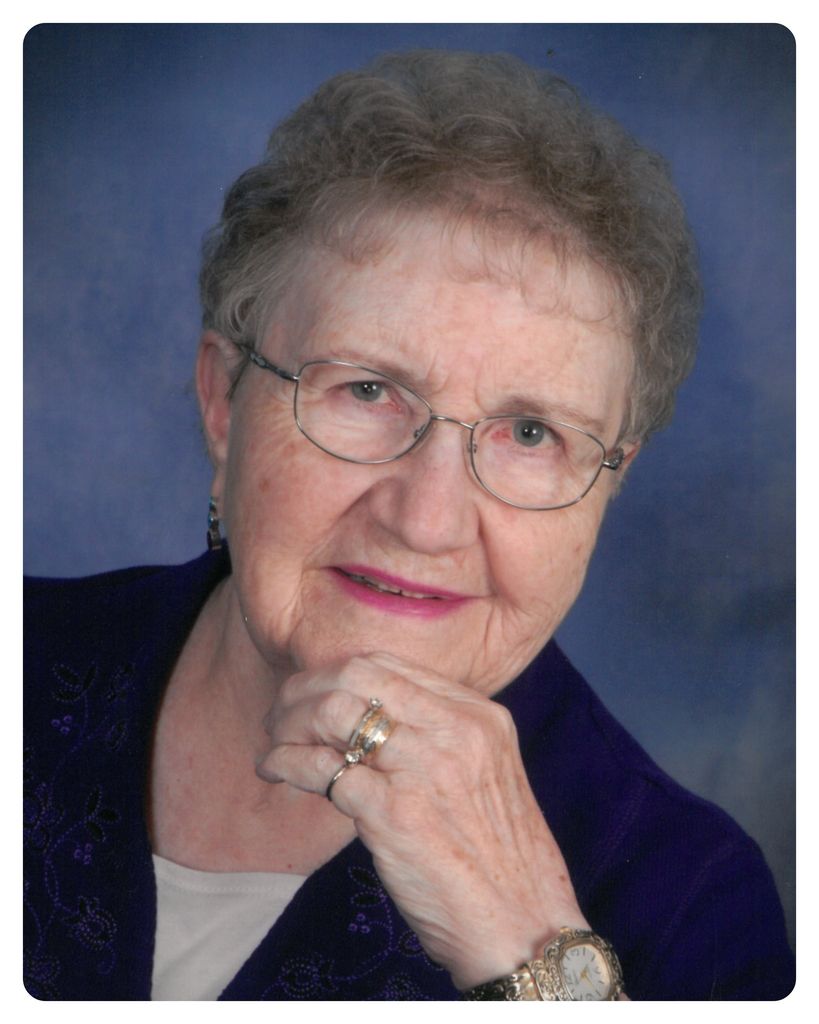 Betty Lou Rosenau Profile Photo