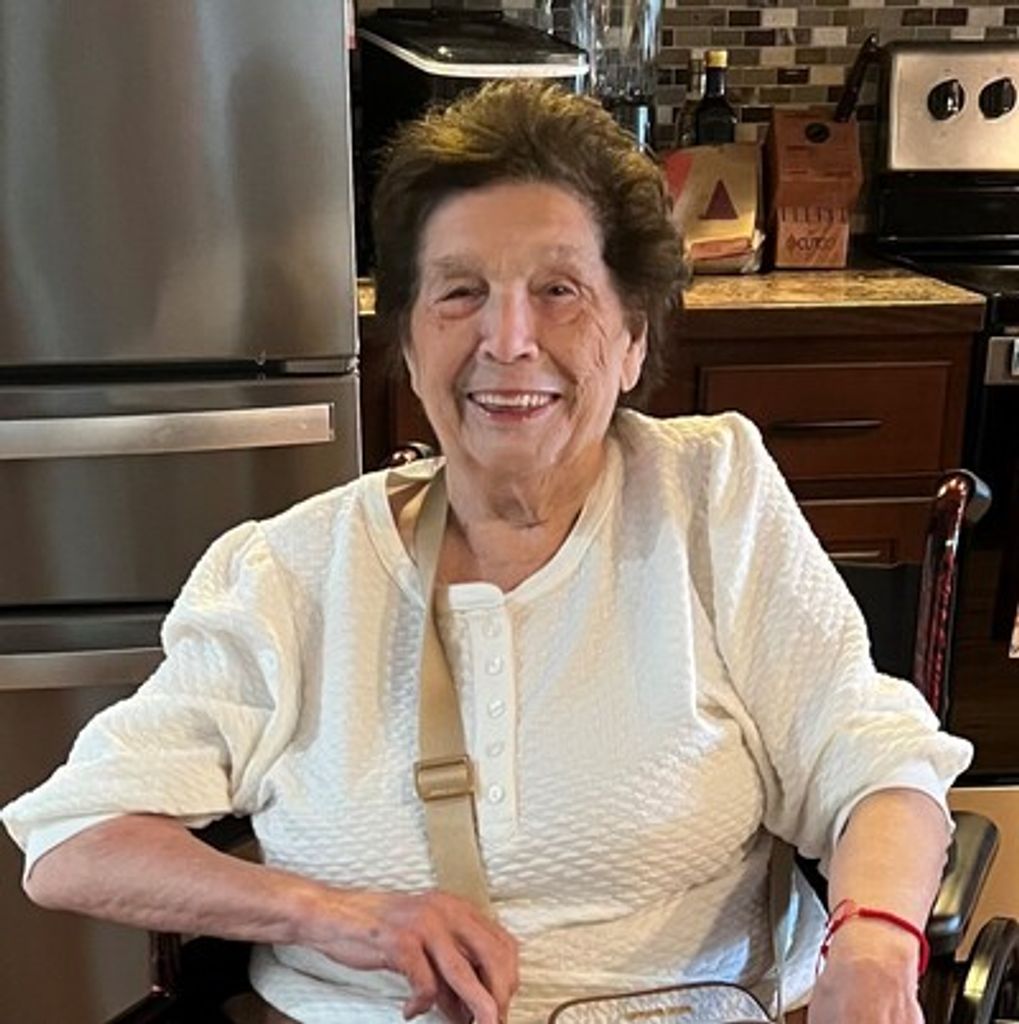 Lorraine Mae Revette Profile Photo