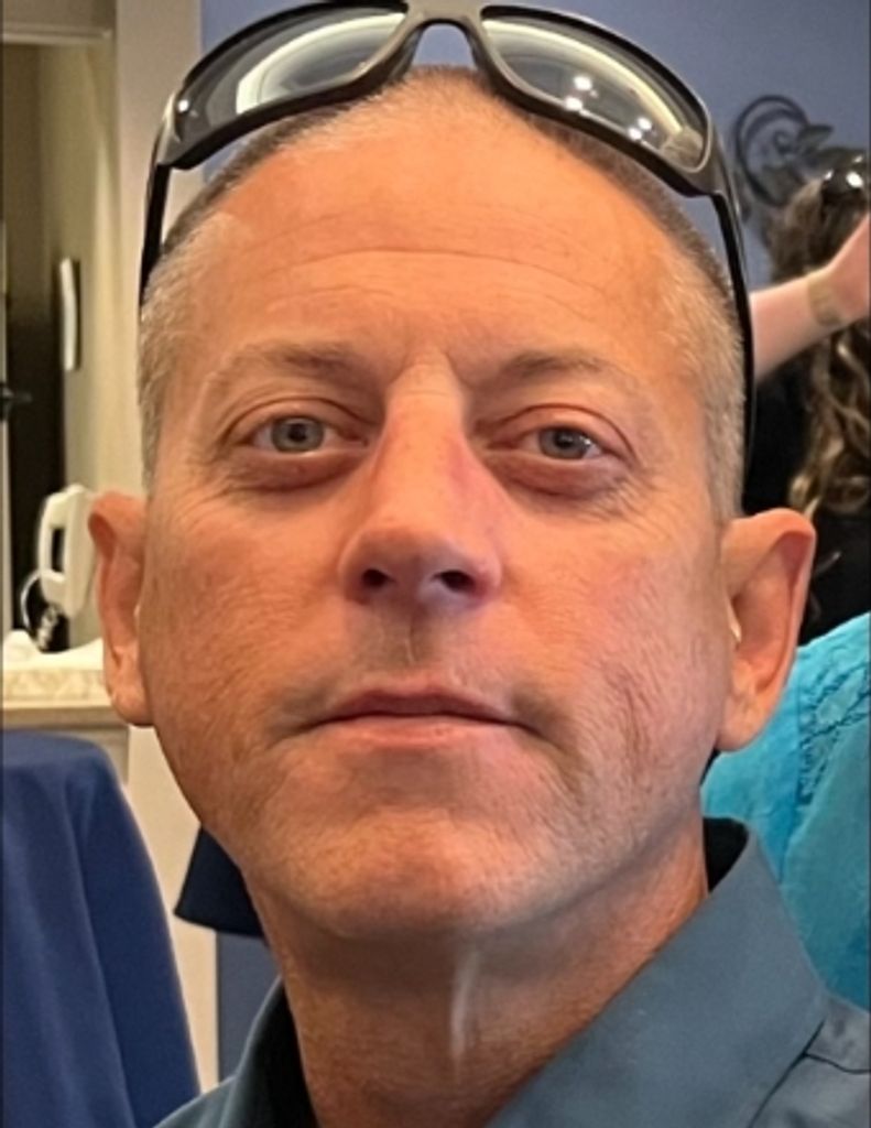 Andrew "Drew" Keith Knee Profile Photo
