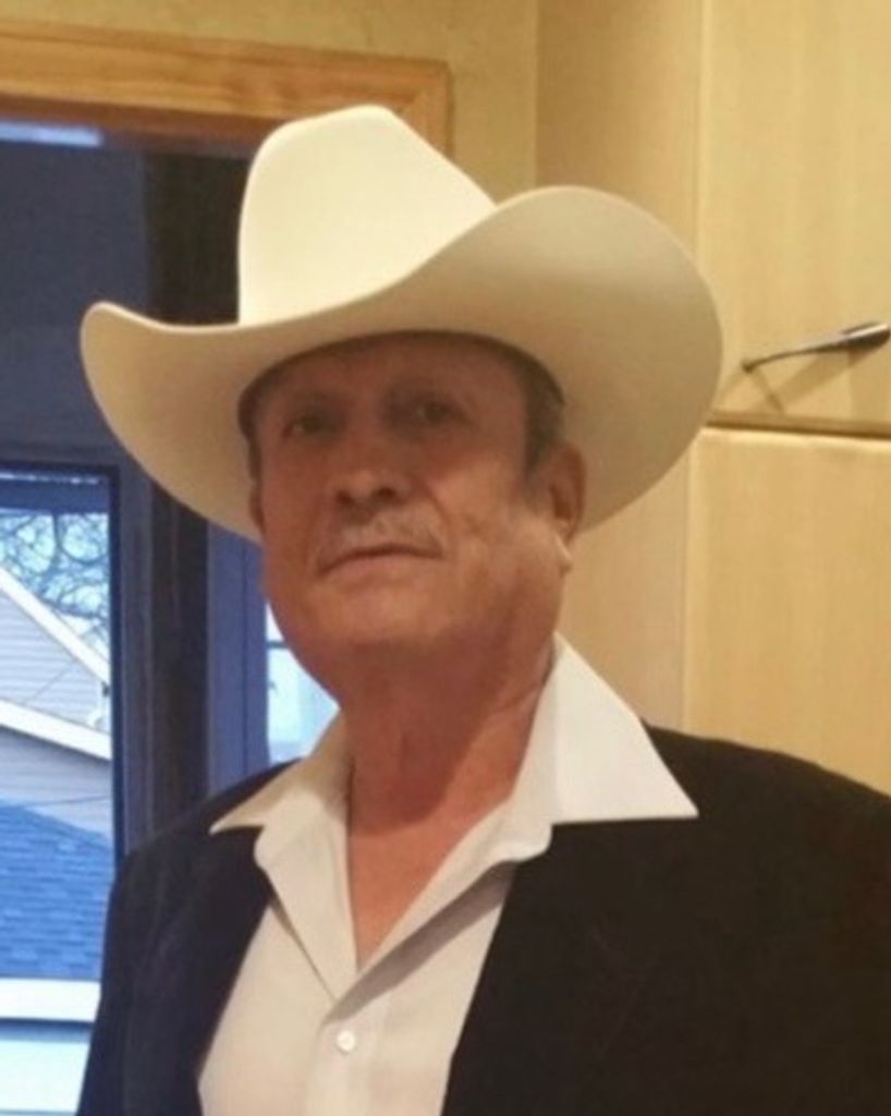 Miguel Villafuerte Profile Photo