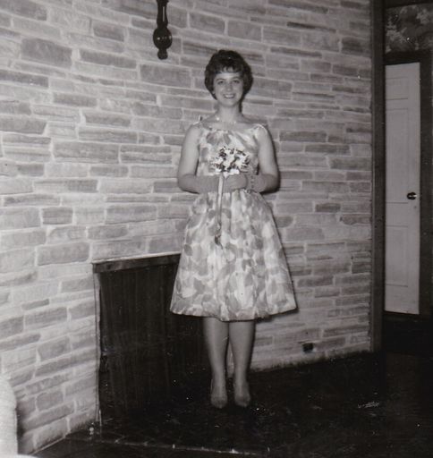 Carolyn J. (Bergstrom)  Bohl photo gallery thumbnail 119 of 133