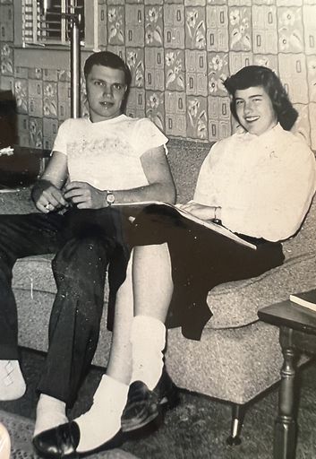 Dorothy Ellen Strudel Newman photo gallery thumbnail 4 of 17