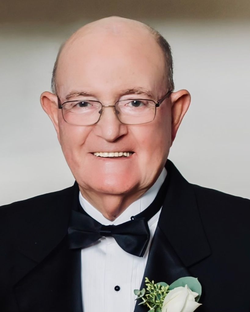 Mac Baker Profile Photo