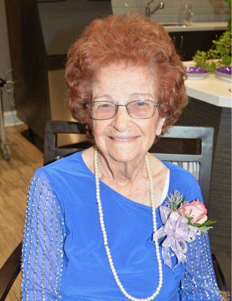 Clara Goldin Mclain Profile Photo