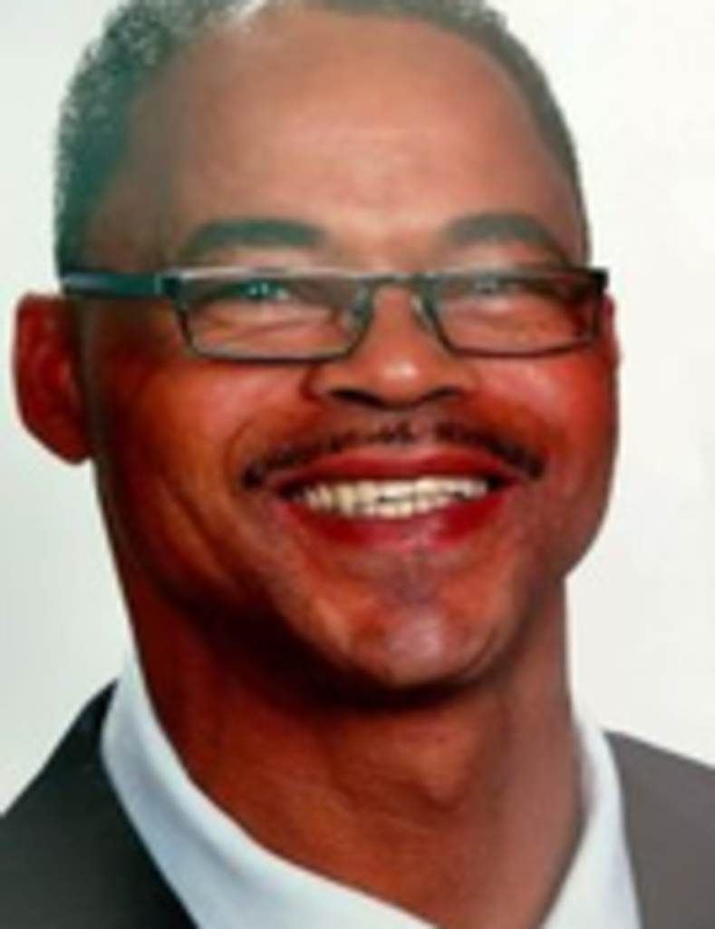 Mr. Robert  Leonard Mitchell